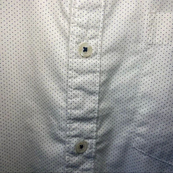 NWT White Patterned Button-down Sz XL - Picture 6 of 8